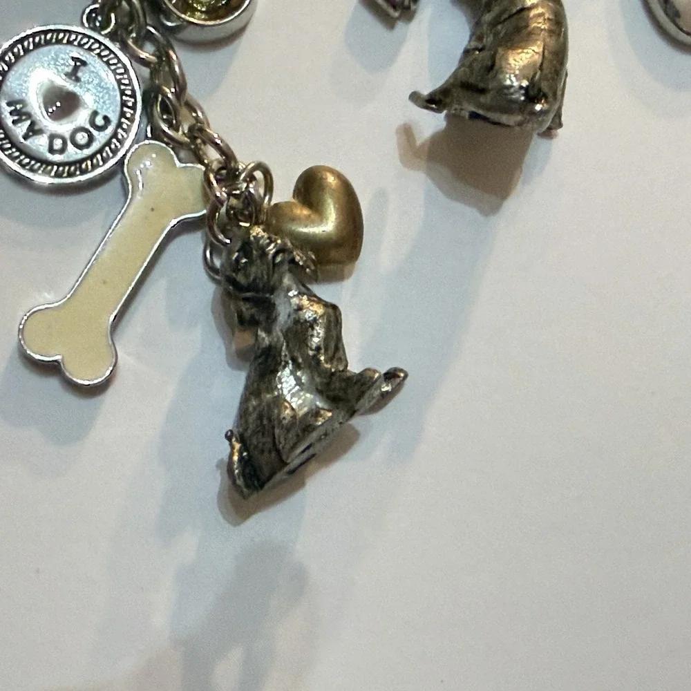 Cute! Dog Charm Pendant Silver Tone Keychains Pug Shepard Beagle Retriever Poodl